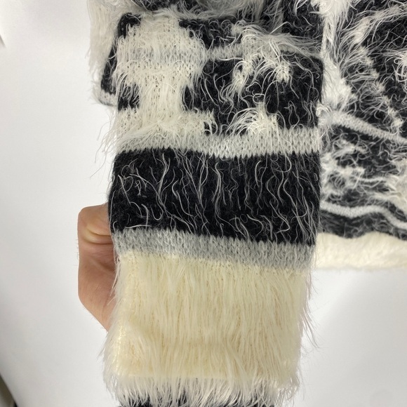 Express Aztec Print Fuzzy Knit Sweater Boat Neck Knit Super Cozy - Picture 5 of 6